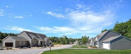 233 Villager Rd, Chester, NH 03036-4046