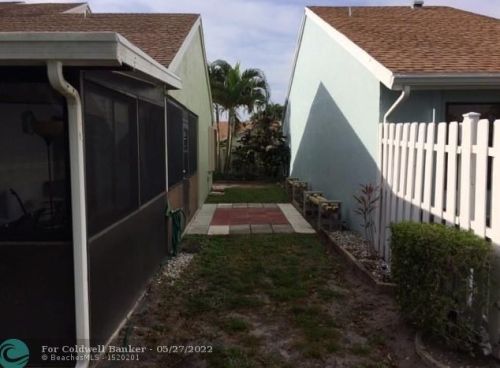5675 Northpointe Ln, Boynton Beach, FL 33437-2019