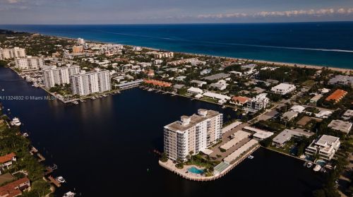 400 Seasage Dr, Delray Beach FL  33483-6733 exterior