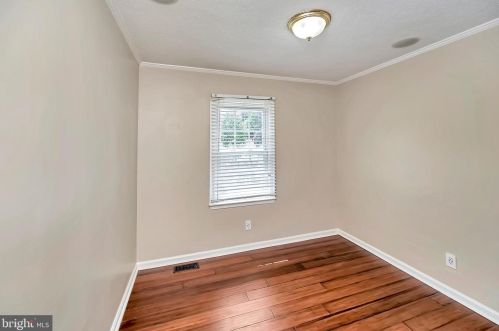 6103 Windsor Dr, Fredericksburg VA  22407-5036 exterior