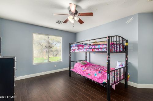 8356 Berridge Ln, Glendale AZ  85305-2555 exterior