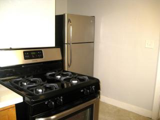 2710 39th St, Sacramento CA  95817-2917 exterior