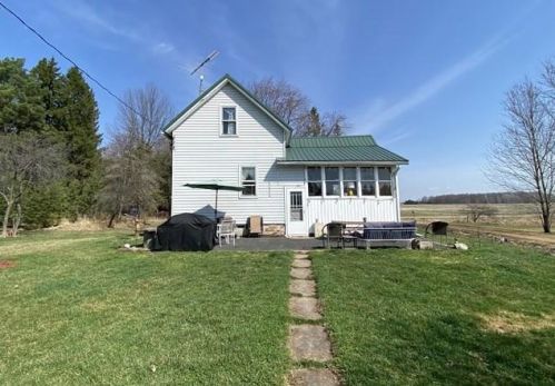 104215 Hoff Rd, Marshfield, WI 54449