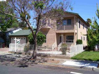 1235 Westwood St, Hayward, CA 94544-3759
