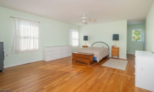 55 Hunts School Rd, Fredon NJ  07860-5405 exterior