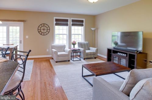 16002 Pitner St, Haymarket VA  20169-4956 exterior