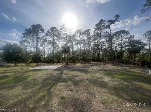 1513 Magnolia Ave, Lehigh Acres, FL 33972-8914