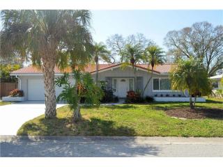 3426 Brookline Dr, Sarasota, FL 34239-4325