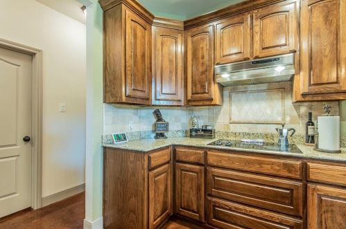 2810 John T Ln, Midlothian TX 76065-7044 exterior