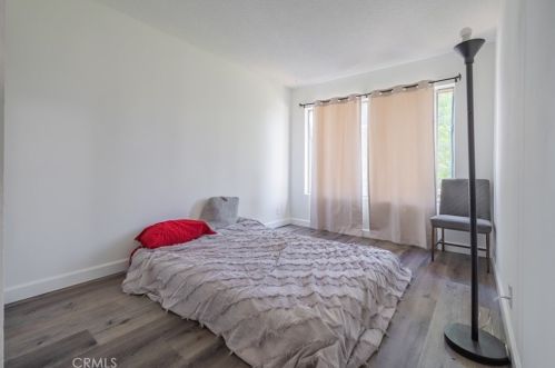 17730 Regency Cir, Bellflower CA  90706-7005 exterior