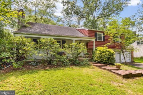 110 County Line Rd, Lansdale, PA 19446-1403