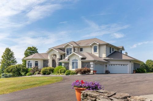 129 Wey Rd, Rhinebeck, NY 12572-3329