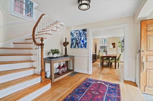 129 Loring Ave, New Rochelle NY  10803-2013 exterior