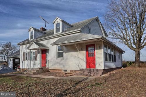 190 Eckert Rd, Swatara, PA 17033-9571