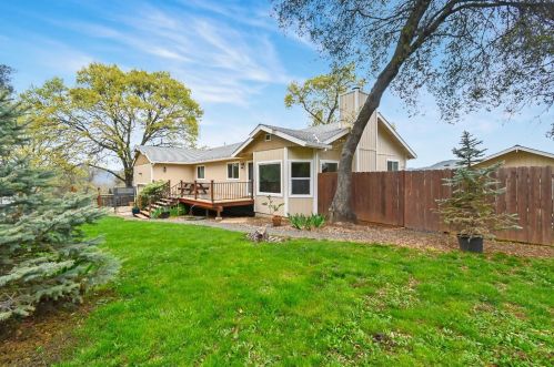 19440 Edgett Ln, Lake Wildwood, CA 95946-9703