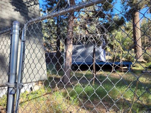1200 Country Club Blvd, Big Bear City, CA 92314-9257