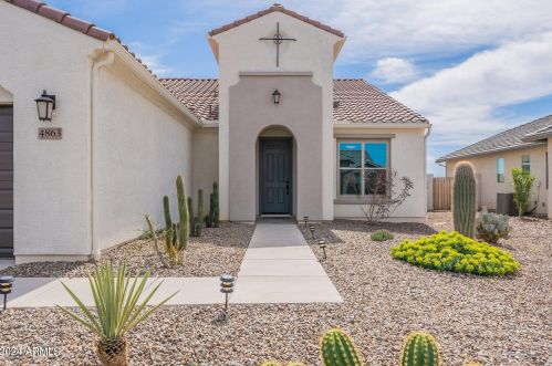 4863 Picacho Dr, Eloy, AZ 85131-8089
