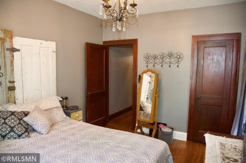 1002 14th Ave, Saint Cloud MN  56304-1740 exterior