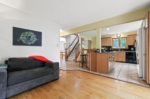 3307 81, Milwaukee WI 53219-3832 exterior