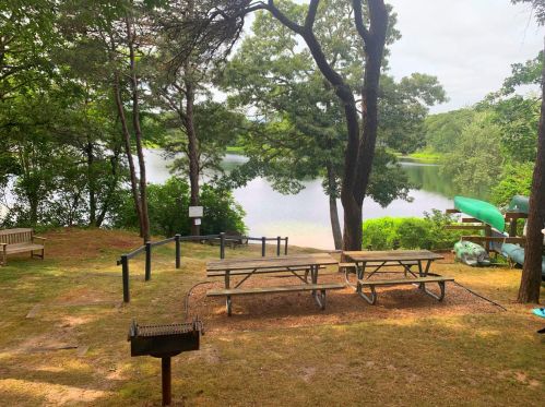 230 Skyline Dr, Chatham MA  02633-1720 exterior