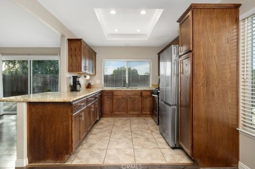 42651 San Julian Pl, Temecula CA  92592-2139 exterior