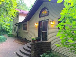 3501 Old Vineyard Rd, La Crosse, WI 54601-6149