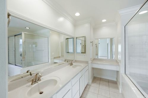 1024 Aspenwood Cir, Anaheim CA  92807-5014 exterior