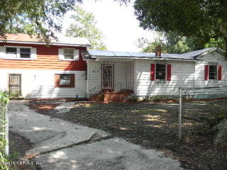 2401 Coleman Ct, Jacksonville, FL 32254-2012