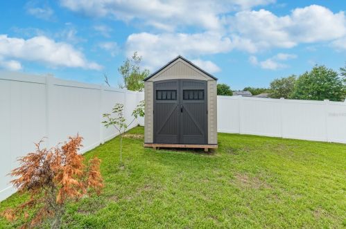 13219 Waterford Castle Dr, Dade City FL  33525-5213 exterior