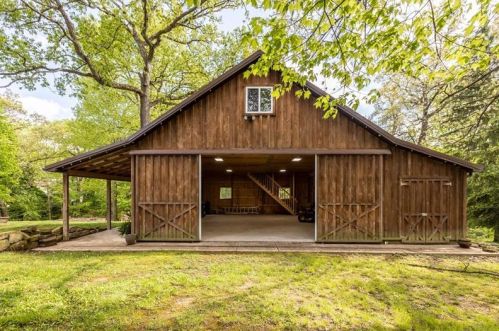 4120 Marion Hill Rd, New Brighton, PA 15066-3640