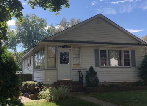 1515 Bedford St, Rahway, NJ 07065-2012