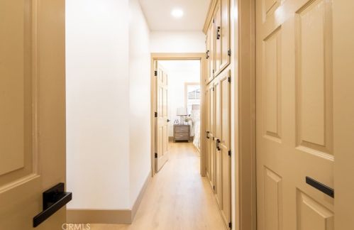 2809 Josie Ave, Long Beach CA 90808-4106 exterior