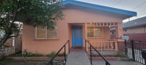 255 24th St, San Jose, CA 95116-2802