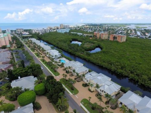 281 Lenell Rd, Fort Myers Beach FL  33931-4674 exterior