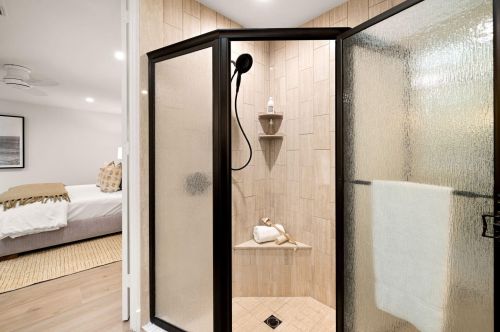 7 Mayfair Dr, Rancho Mirage CA  92270-2586 exterior