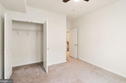 7542 Brunson Cir, Gainesville VA  20155 exterior