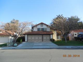 24376 Pantera Ct, Murrieta CA  92562-4000 exterior