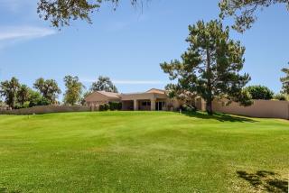 58 Biltmore Est, Phoenix, AZ 85016-2826