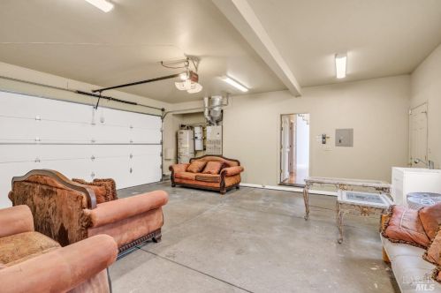 4084 Marcas St, Pinole CA  94564-1026 exterior