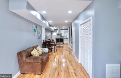 2208 16 St, Washington DC 20020-4301 exterior