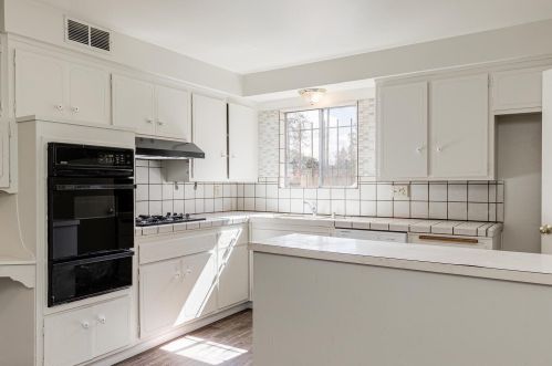 10165 La Gloria Way, Rancho Cordova CA  95670-3163 exterior