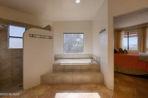 11581 Tortoise Trl, Tucson AZ 85743 exterior