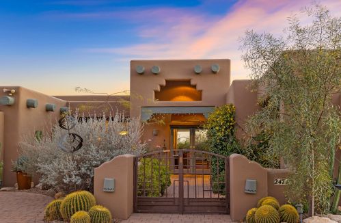 2471 Calle Sin Condena, Tucson, AZ 85718-1257