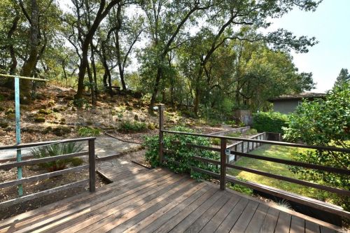 3722 Sleepy Hollow Dr, Santa Rosa CA  95404-1528 exterior