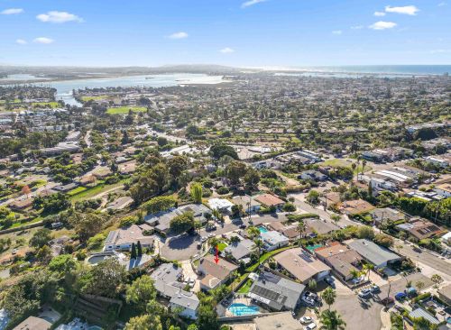 2538 San Joaquin Ct, San Diego, CA 92109-2316