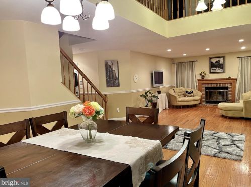 15 Trumbull Ct, Princeton NJ  08540-7060 exterior