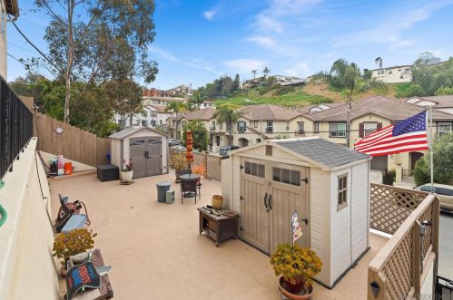 1218 Spruce St, San Diego CA  92105-3749 exterior