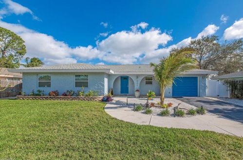 3442 Corana Way, Naples, FL 34105-2725