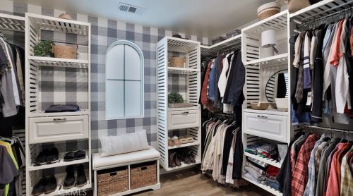 35595 Desert Rose Way, Lake Elsinore CA  92532-2905 exterior