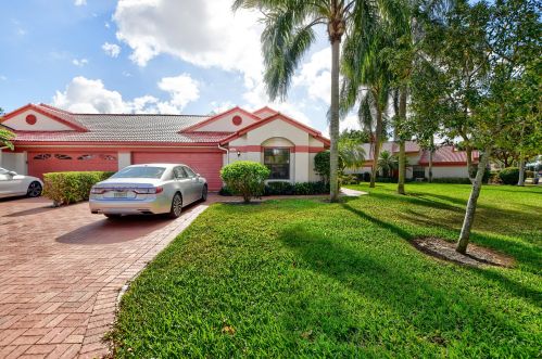 7613 Lexington Club Blvd, Delray Beach, FL 33446-3926